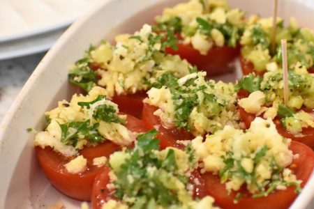 Breakfast Stuffed Tomatoes